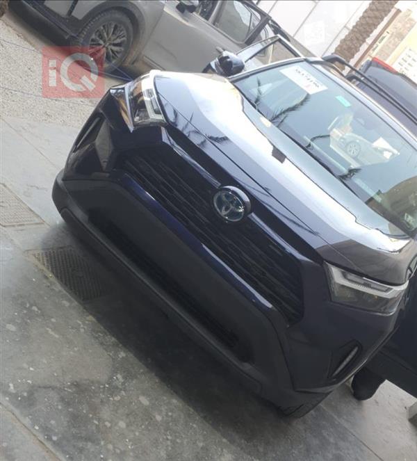 Toyota for sale in Iraq